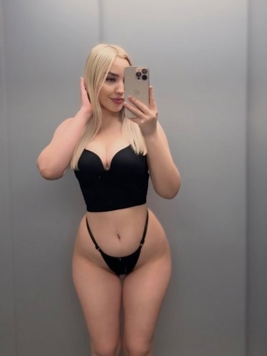 Алëна, метро Авиамоторная Г. Москва